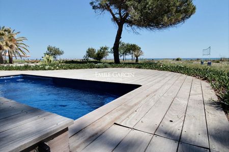 Villa à louer en Corse, pieds dans l'eau - Photo 4