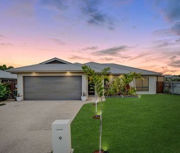 9 Littabella Place, Bushland Beach - Photo 2