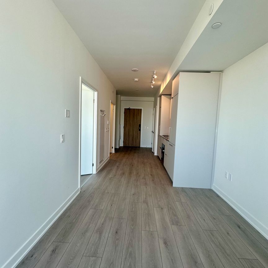 For Lease - 1 Fairview Road Unit# 1705, Mississauga, Ontario - Photo 1