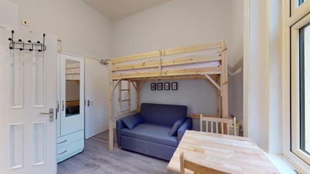 studio property to let - Photo 2