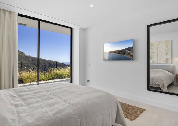 Luxury Villa for rent in Benahavís, Spain