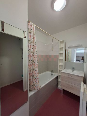 Location Appartement 2 pièces 37m² RENNES 35000 - Photo 3