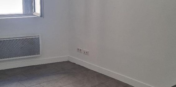 Location Appartement 2 pièces 27m² MONTPELLIER 34000 - Photo 3