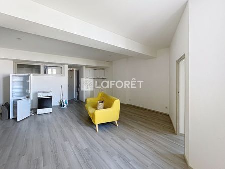 Apartment - Photo 2