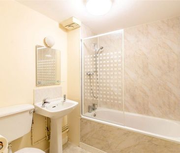 2 Bed Flat, Pigott Avenue, BS13 - Photo 5