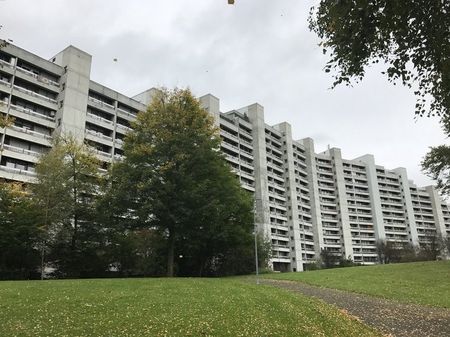 MIETEN OHNE KAUTION - Neu sanierte und zentral gelegene Attika-Wohnung - Foto 5