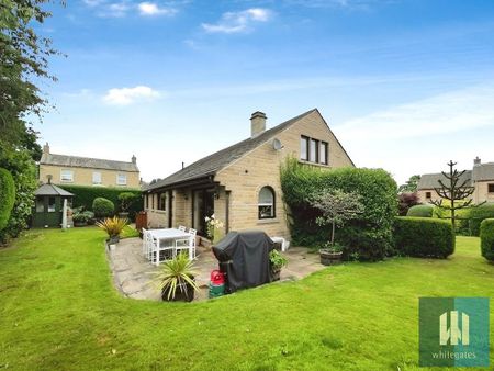 4 bedroom bungalow to rent - Photo 3