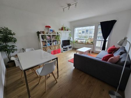 2½-Zimmerwohnung mit Balkon im Zentrum von Biel - Photo 3