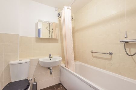 Copers Cope Road, Beckenham, Kent, BR3 - Photo 4