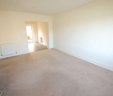 Thorntree Lane, Branston, DE14 - Photo 2