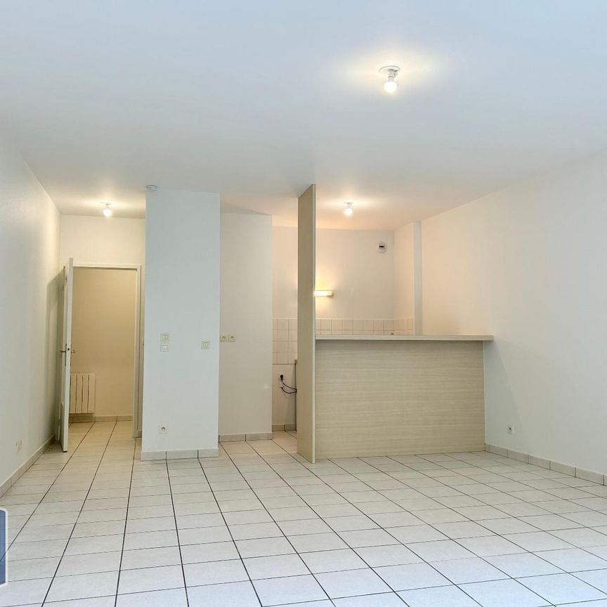 Location Appartement 1 pièce 43m² VILLEURBANNE 69100 - Photo 1