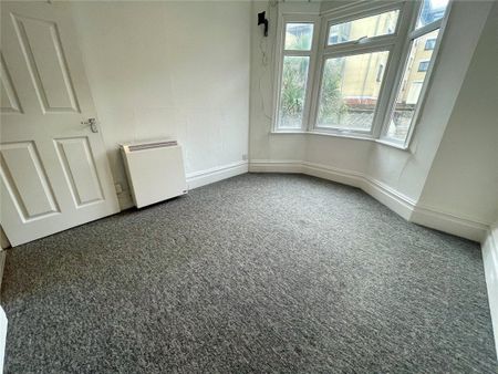 Norwich Avenue West, Bournemouth, Dorset, BH2 - Photo 3