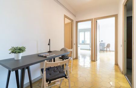 Carrer de Balmes, Barcelona, Catalonia 08006 - Photo 5