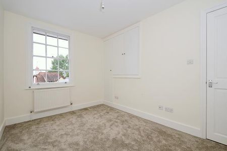 2 bedroom cottage to rent - Photo 2