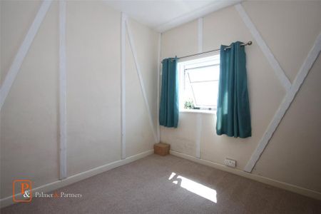 2 bedroom terraced house to rent - Photo 2