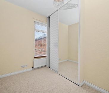 10 Willowholme Street, Belfast, BT6 8NW - Photo 4