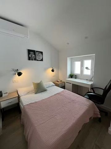 Calle de Tetuán, Madrid, Community of Madrid 28013 - Photo 3