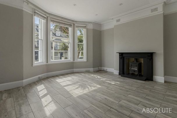 4 bedroom terraced house to rent - Photo 1