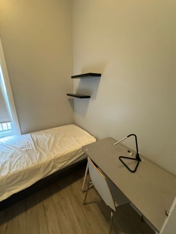 105 Amaya, Ottawa, ON K2A 3X7 - Photo 3