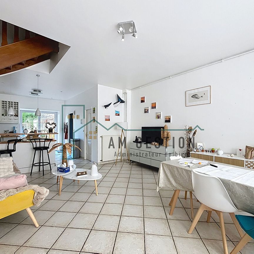 Location Maison 5 pièces 143m² - Photo 1