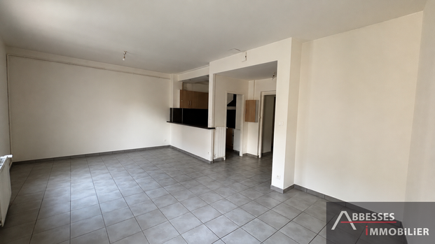 Location Appartement 2 pièces 54m² REMIREMONT 88200 - Photo 1