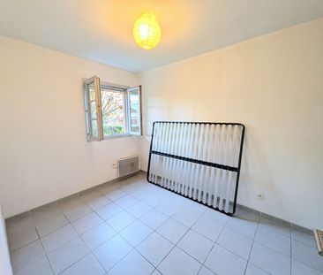 AIX EN PROVENCE APPARTEMENT T2 TERRASSE ET PARKING, - Photo 1