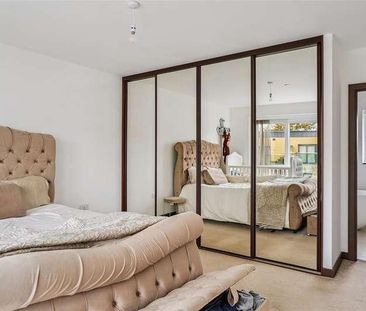 Noel Coward Avenue, Denham Film Studios, UB9 - Photo 5