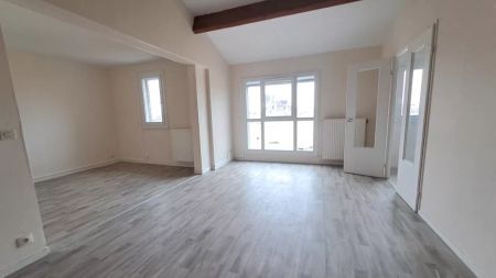 Location appartement T5 93.34m² à Reims (51100) - Photo 2