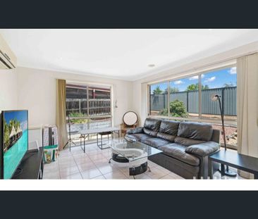 Comfortable Family Living in a Convenient Melton Location - Photo 2