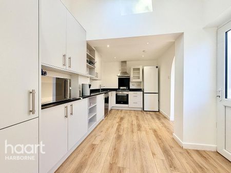 3 bedroom terraced house to rent - Photo 2