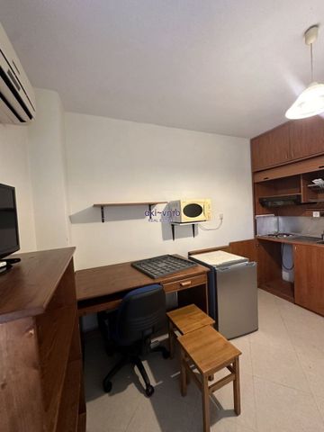 Studio/Γκαρσονιέρα για ενοικίαση Κουλέ Καφέ (Άνω Πόλη) - Photo 2