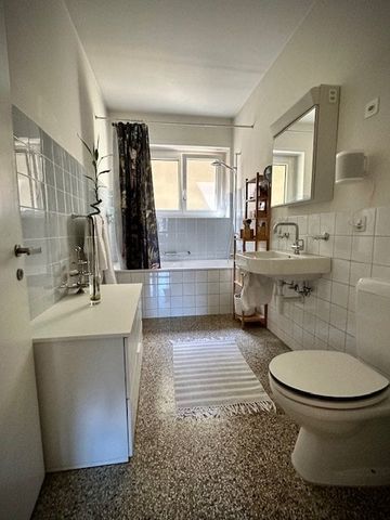 Grosszügige 3.5-Zimmer-Wohnung an zentraler Lage in Luzern - Foto 4