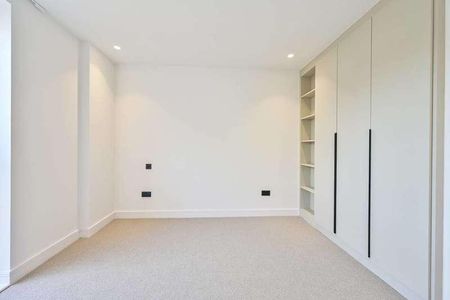 Cannon Hill Lane, Raynes, SW20 - Photo 2