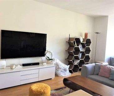 Bel appartement meublé de 5P au centre de Genève - Photo 2