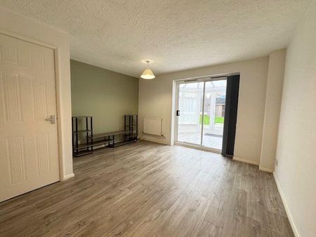 2 bedroom semi-detached house to rent - Photo 3