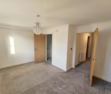 3 bedroom terraced house to rent - Photo 6