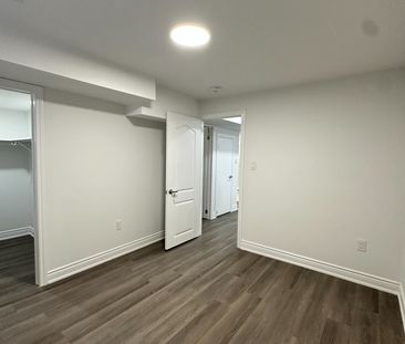 For Lease - 10 Nuttall Street, Brampton, Ontario - Photo 2