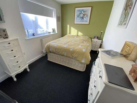 Mill Close, Frome, Somerset, BA11 - Photo 3