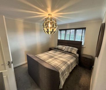4 bedroom detached house to rent - Photo 5