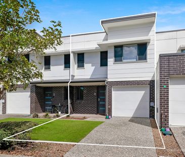 3/18 Tian Cres, Upper Coomera QLD 4209 - Townhouse For Rent | Domain - Photo 2