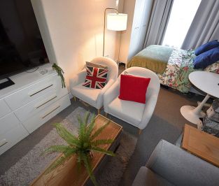 1 bedroom Flat in FFR (rear), Leeds - Photo 1