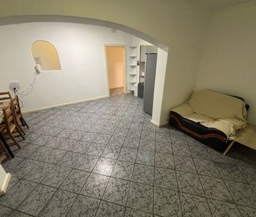 West Croydon - Photo 3