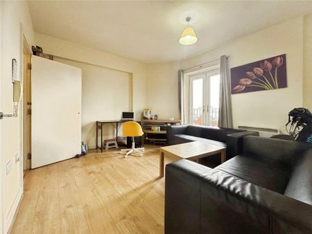 2 bedroom apartment to rent - Photo 2