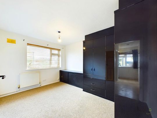 2 bedroom maisonette to rent - Photo 1