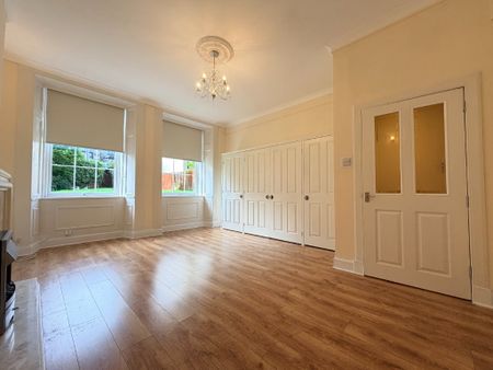 Huntly Gardens, B2, Glasgow, Hillhead, G12 9AU - Photo 3