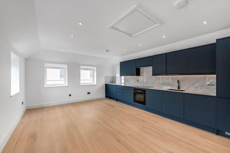 3 bedroom flat to rent - Photo 5