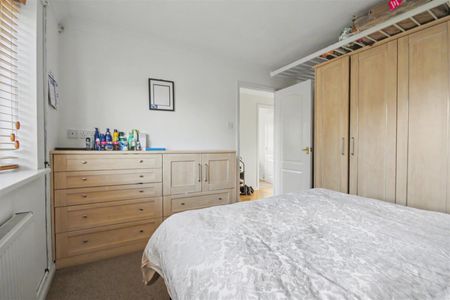 3 Bedroom Bungalow to let - Photo 5