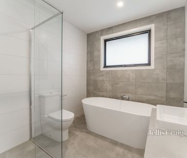 20 Montpellier Road, Burwood - Photo 3