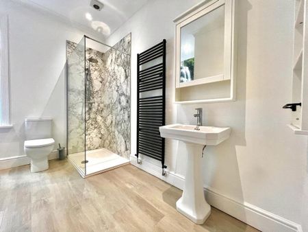 3 bedroom end of terrace house to rent - Photo 5