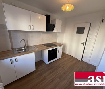 Quartier XV : 2 Pièces 49m² refait à neuf - Photo 2
